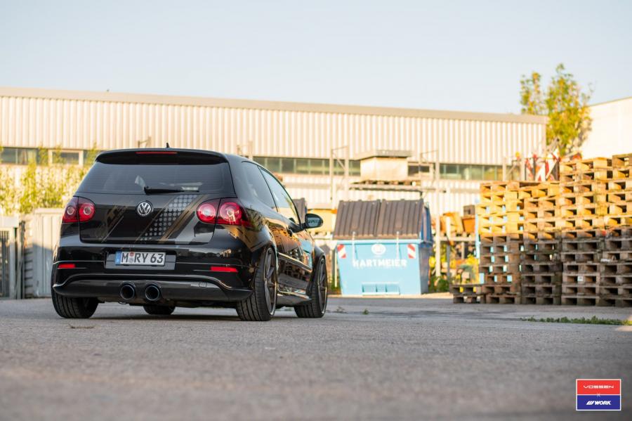  Volkswagen Golf R on Vossen Wheels (VWS-1) 2017 года  (фото 22 из 25)